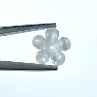 Alternative view of 10pc Flower Beads White Mother Of Pearl Charms 14mm Hand Carved WM-0191