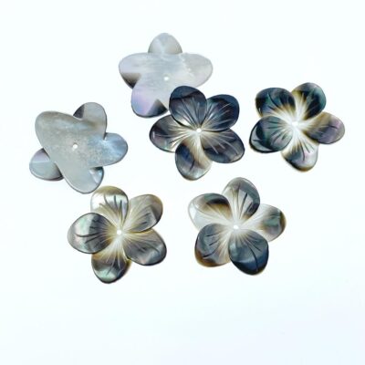 Alternative view of 6pc 20mm Hand Carved Black Mother of Pearl 5-petal Flower Beads BM-0030