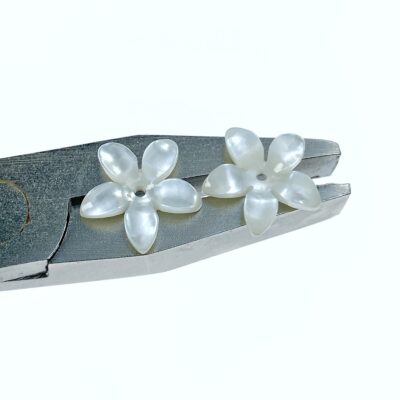 Alternative view of 10pc Flower Beads White Mother Of Pearl Charms 12mm Hand Carved WM-0169