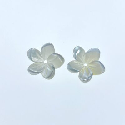 10pc Tropical 5 Petal Flower White Mother of Pearl Beads 10mm Hawaiian Minimalist Design For Earrings Jewelry Making WM-0034