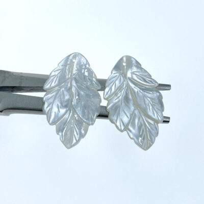 Alternative view of 2pc Leaf Beads White Mother of Pearl Hand Carved Leaf Pendants WM-0216
