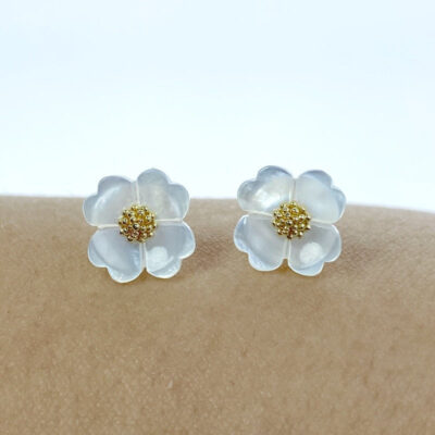 Alternative view of 10pc Flower Bowl Beads White Mother Of Pearl 10mm Charms For DIY Jewelry WM-0079