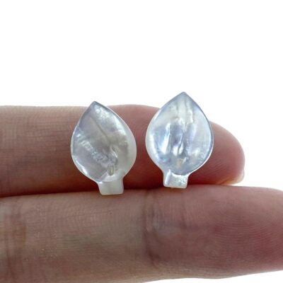 Alternative view of 10pc Calla Lily Flower Beads White Mother Of Pearl 14mm Hand Carved WM-0053