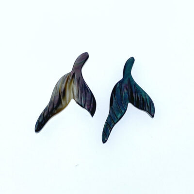 Alternative view of 4pc Whale Tail Beads Black Mother of Pearl DIY Jewelry BM-0117