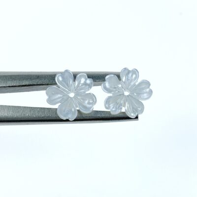 10pc Sakura Flower Beads White Mother Of Pearl 10mm Hand Carved Charms WM-0122