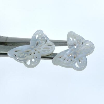 Alternative view of 2pc 18mm x 25mm White Mother of Pearl Filigree Butterfly Connector Pendants WM-0219