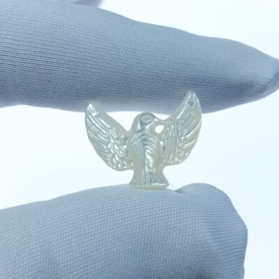 2pc 14mm x 18mm White Mother of Pearl Dove Connectors Pendants WM-0084