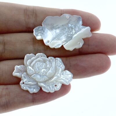 Alternative view of Peony Flower Connector Bead White Mother Of Pearl Hand Carved WM-0041