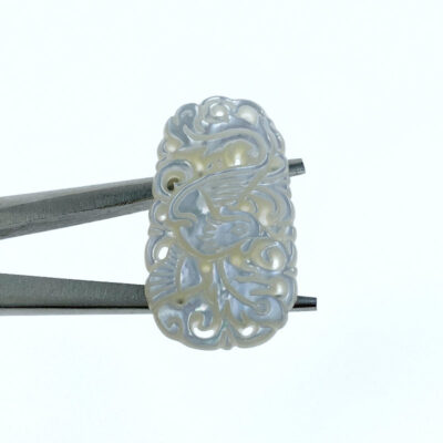 2pcs Phoenix Pendant Beads Hand White Mother of Pearl WM-0066