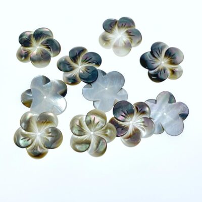 Alternative view of 6pc 20mm Hand Carved Black Mother of Pearl 5-petal Flower Beads BM-0041