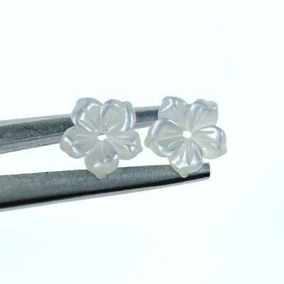 10pc Bauhinia Flower Beads White Mother Of Pearl 12mm Hand Carved DIY