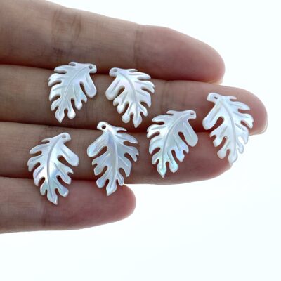 Alternative view of 2pair 12mm x 18mm White Mother of Pearl Monstera Leaf Pendants WM-0052