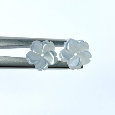 10pc Japanese Sakura Flower Beads White Mother Of Pearl 10mm Charms WM-0015