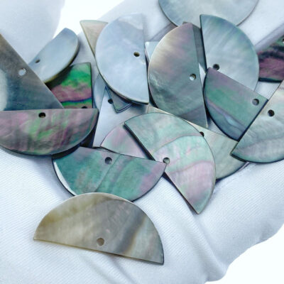Alternative view of 10pc Half Disc Black Mother Of Pearl Beads 30mm Charm Pendants