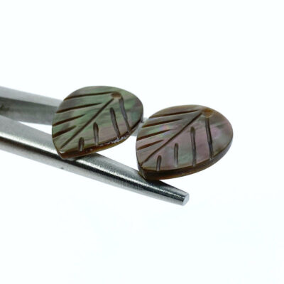 Alternative view of 10pc Leaf Beads Brown Mother Of Pearl Charms 20mm Hand Carved BGM-0003