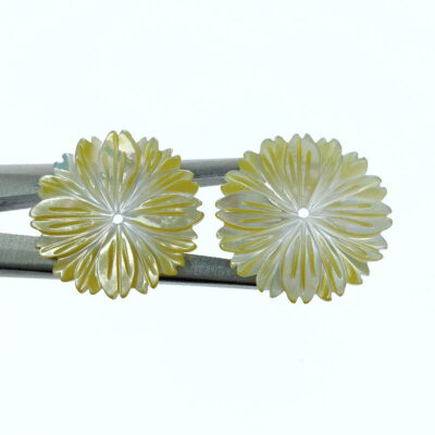6pc Daisy Flower Beads Yellow Mother Of Pearl Hand Carved YM-0008
