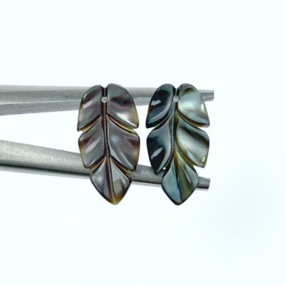 6pc Leaf Beads Black Mother of Pearl Hand Carved Pendants BM-0033