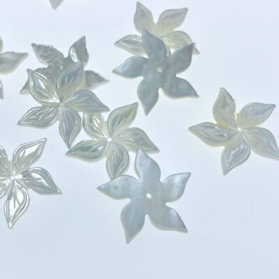 Alternative view of 6pc 20mm Hand Carved White Mother of Pearl 5-petal Flower Beads WM-0012
