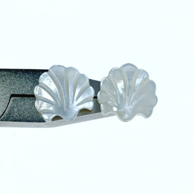 10pc Double Sided Clam Shell Beads White Mother Of Pearl 13mm Hand Carved WM-0107