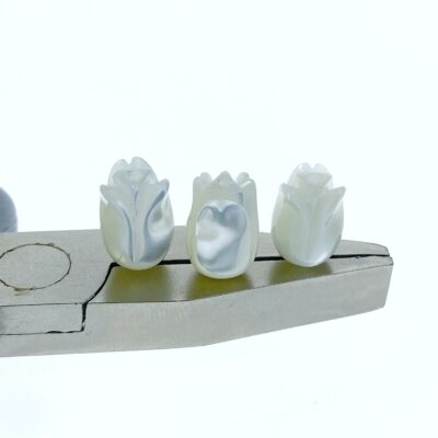 Alternative view of 6pc 7mm x 11mm White Mother of Pearl Tulip Flower Beads WM-0047