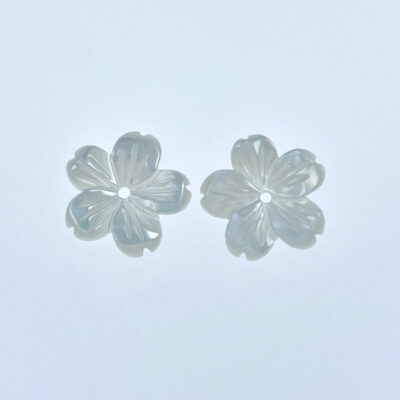 10pc Hawaiian Flower Beads White Mother Of Pearl 12mm Hand Carved WM-0151